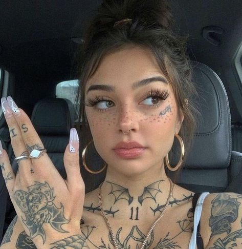 Belle Tattoo, Face Tats, Face Tattoos For Women, Throat Tattoo, Dragon Tattoo For Women, Wicked Tattoos, Forarm Tattoos, Tattoed Women, 4 Tattoo