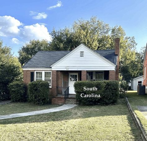 Sweet c.1941 South Carolina Home For Sale Under $95K - Old Houses Under $100K South Carolina Homes, Real Estate Investor, Two Bedroom, Home For Sale, Renting A House, Old Houses, Front Porch, South Carolina, Used Cars