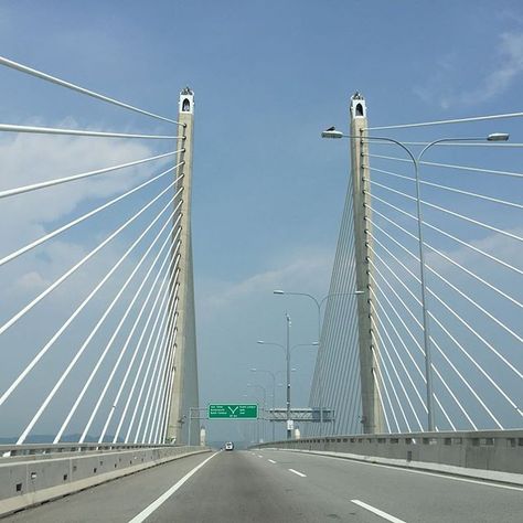 Our first journey on 2nd link bridge from Penang Island to main land, more than 20 km long but very nice drive! Penang Island, Maine, Bridge, Drive, Quick Saves