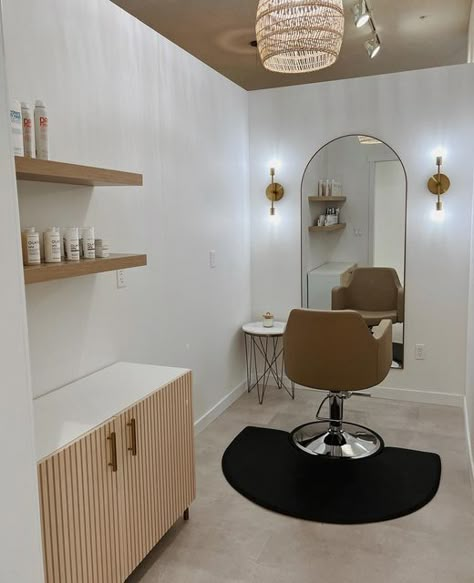 Salon Shed Interior, Earth Tone Salon Suite, Salon Suite Lighting Ideas, Tiny House Salon Ideas, One Person Hair Salon Ideas, Small Hair Suite Ideas, Salon Rental Space, Home Hair Salon Ideas Small Diy, Home Based Salon Ideas