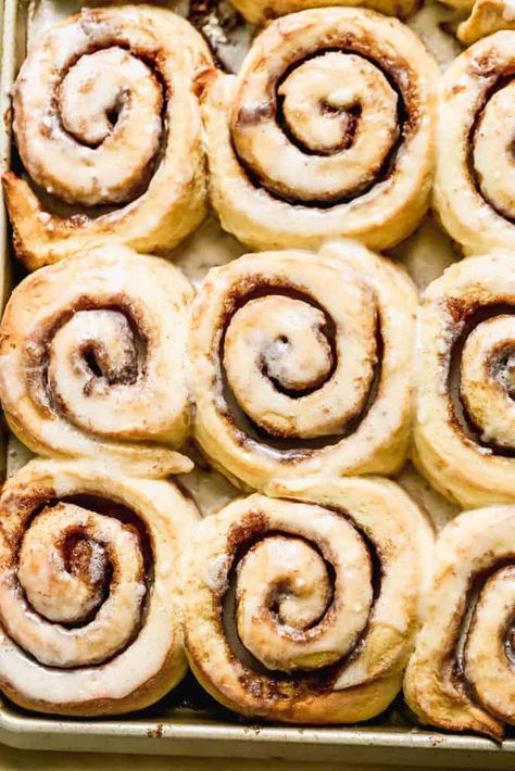 Perfect Cinnamon Rolls - Tastes Better From Scratch Scratch Cinnamon Rolls, Soft And Fluffy Cinnamon Rolls, Cinnamon Roll Glaze, Carmel Cake, Easy Cinnamon Rolls Recipe, Rolls Homemade, Cinnamon Roll Recipe Homemade, Fluffy Cinnamon Rolls, Cinnamon Roll Bake