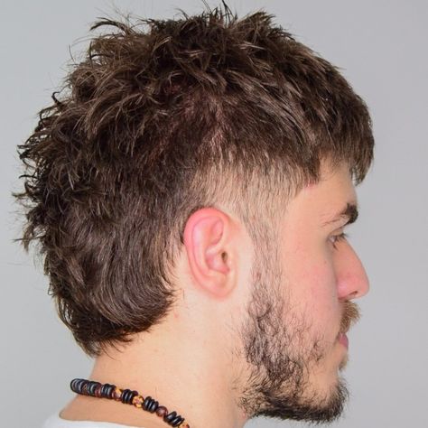 Choppy Wolf Cut on Short Hair Wolf Cut Hair Men, Wolf Hairstyles, Mens Wolf Cut, Wolf Cut Men, Mohawk Fade, Wolf Cut Hairstyles, A Wolf Cut, Halsey Hair, Very Short Hair Men