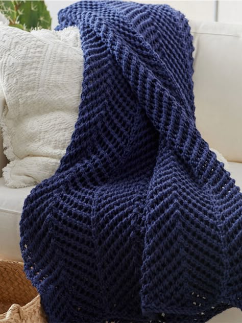 Knit Afghan Patterns, Fast Crochet, Crochet Throw Pattern, Knitting Patterns Free Blanket, Easy Crochet Blanket, Knitted Blanket, Knitted Afghans, Crochet Patterns Free Blanket, Blanket Knitting