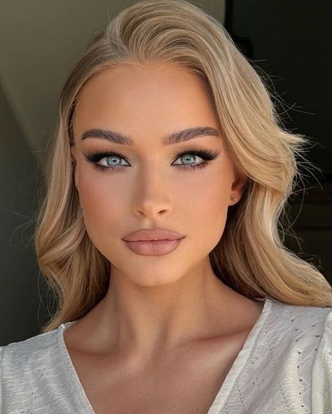 Elegant Makeup Blue Eyes, Espresso Makeup, Wedding Makeup Blonde, Machiaj Smokey Eyes, Green Eyes Blonde Hair, Bridal Makeup For Blue Eyes, Bridal Makeup For Blondes, Wedding Makeup For Blue Eyes, Wedding Makeup Blue