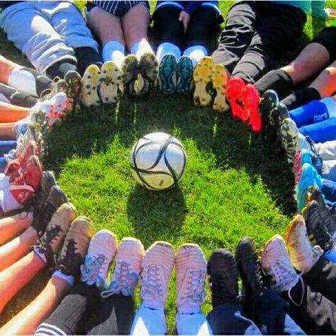 This year is me and my soccer team last season together 2006-2013 i had this idea for this as r last pic one of the ideas Soccer Ball, Soccer, Green, Photography, Football