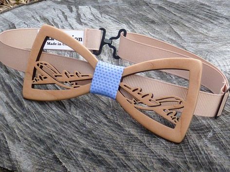 Wooden Bowtie, Wood Bowtie, Cnc Carving, Unique Bow Tie, Wooden Tie, Lions Den, Wood Tie, Wooden Things, Wooden Bow Tie