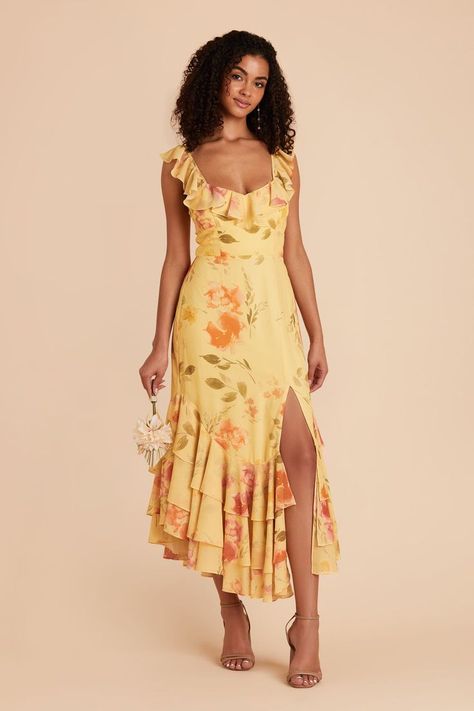 Our Ginny chiffon tea-length bridesmaid dress in Pale Yellow Rococo Floral is the perfect blend of flattering and modern, with ruffling detail. Shop Birdy Grey now. Dramatic Wedding Guest Dress, Elegant Spring Dress, Mother Of The Bride Dresses Summer Casual, Fall Yellow Dress, October Cocktail Dress, Bronze Wedding Guest Dress, Cocktail Hour Attire, Floral Dresses For Wedding Guest, Sunset Bridesmaids Dresses