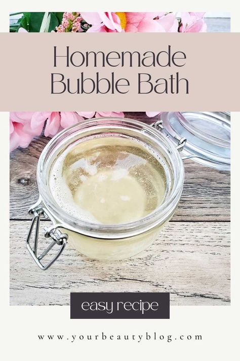 Diy Bubble Bath Recipe, Bubble Bath Recipe, Homemade Bubble Bath, Bath Recipes Diy, Diy Bubble Bath, Natural Bubble Bath, Kids Bubble Bath, How To Make Bubbles, Homemade Bubbles