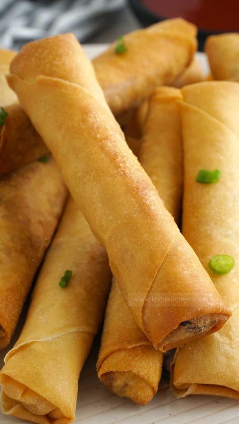 Prawn Spring Rolls Recipe, Chinese Roll, Chinese Prawns, Spring Rolls Recipe Shrimp, Chinese Rolls, Sweet And Sour Prawns, Fish Roll, Chinese Spring Rolls, Small Chops