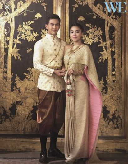 pink wedding lao sinh Laos Wedding Dress, Lao Wedding, Laos Wedding, Thai Traditional Clothing, Cambodian Wedding Dress, Cambodian Wedding, Traditional Thai Clothing, Thai Wedding Dress, Thai Fashion