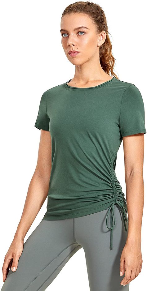 Knitwear Street Style, Yoga Style Outfits, Yoga Tee Shirt, Yoga Dress, Crz Yoga, Athleisure Tops, Yoga Shirt, Athletic Workout, Yoga Tank Tops