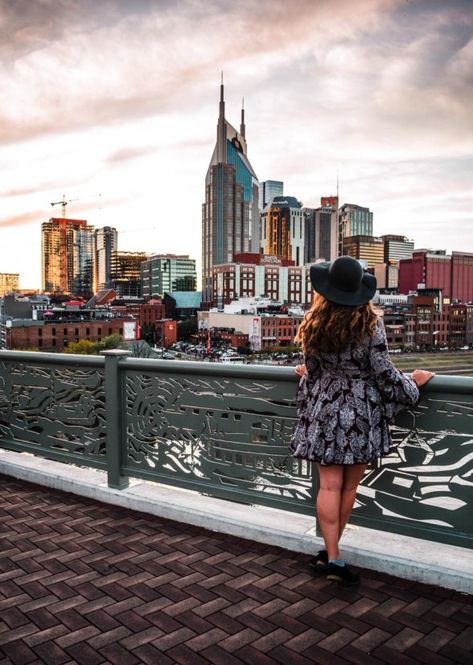 Nashville Tennessee Instagram Spots, Nashville Pedestrian Bridge, Picture Spots In Nashville, Pedestrian Bridge Nashville, Nashville Instagram Spots, Nashville Tennessee Picture Ideas, Nashville Senior Pictures, Nashville Tennessee Pictures, Nashville Instagram Pictures