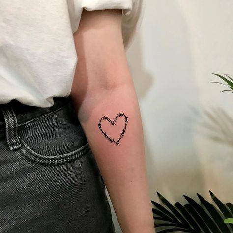 Piercing Tattoo, Pretty Tattoos, Minimalist Tattoo, Heart Tattoo, Infinity Tattoo, Small Tattoos, Tatting, Tattoo Ideas, Piercings