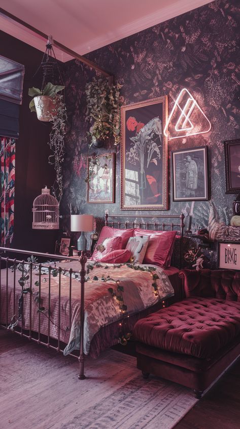 A Maximalist Bedrooms With 70's and 80's style. Vintage Bedroom Inspo Aesthetic, Maximalist Loft, Alt Room Aesthetic, Maxamilist Bedroom, Maxamilist House, Moody Maximalist Decor, Gothic Maximalism, Maximalist Bedroom Aesthetic, Eclectic Maximalist Bedroom