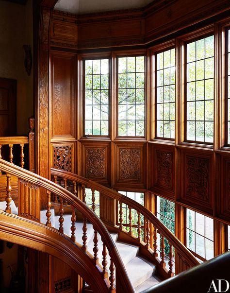 Original oak woodwork lines the grand stairwell. Connecticut Homes, Greenwich Connecticut, Ideas Christmas, Architectural Digest, Luxury Home Decor, Connecticut, Luxury Hotel, Beautiful Homes, Luxury Homes