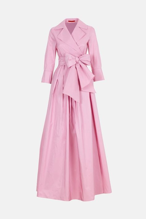 Taffeta long dress with cufflinks pink - CH Carolina Herrera United States Carolina Herrera Runway, Play Closet, Build Wardrobe, Wedding Guest Outfit Winter, Royal Clothes, Carolina Herrera Dresses, Pearl Cufflinks, Red Long Sleeve Dress, Ch Carolina Herrera