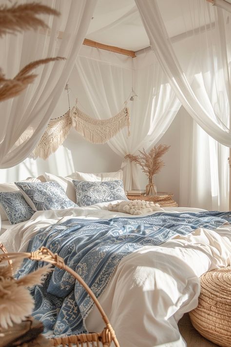 Bohemian Coastal Bedroom, Coastal Bedding Ideas, Coastal Bedroom Interior, Cozy Blue Bedroom, Colorful Boho Bedroom Ideas, Beach Aesthetic Room, Bedroom Interior Ideas, Amazing Bedrooms, Boho Coastal Bedroom