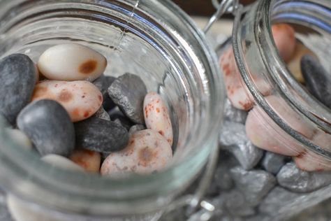 3 Rock Collection Display Ideas (How To Display Your Rock and Mineral Collection!) Outdoor Rock Collection, Rocks In A Jar, Rock Collection Display Ideas, Collection Display Ideas, Drinking Pickle Juice, Jeremy Wright, Rock Collection Display, Candle On The Water, Rock Quarries