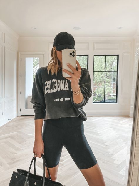 4 Ways to Style the Anine Bing Sweatshirt | Cella Jane Dream Garden Wedding, Sweatshirt Dresses, Cella Jane, Biker Shorts Outfit, Fits Aesthetic, Black And White Shorts, University Sweatshirts, Sweatshirt Outfit, Athleisure Outfits