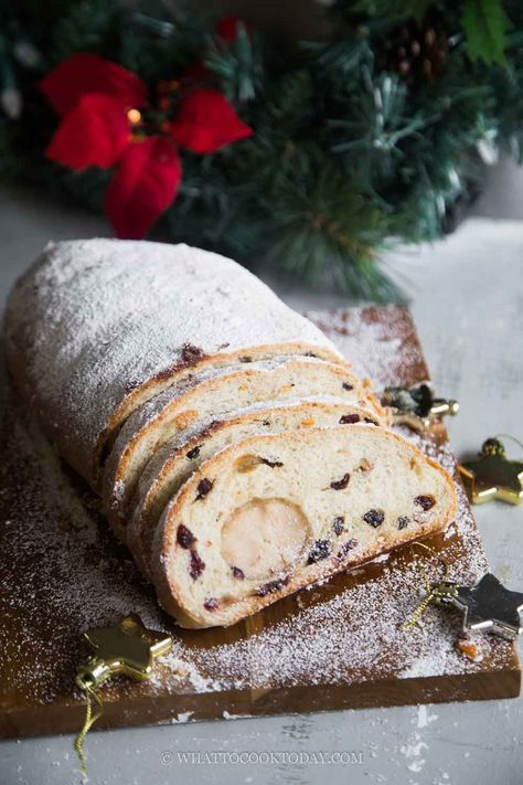 Easy Stollen with Chocolate Chips and Marzipan (Christstollen) Delicious Food Desserts, Stollen Cake, German Stollen, Christmas Stollen, Stollen Recipe, Candied Fruits, German Bread, Easy Cook, Easy Asian Recipes