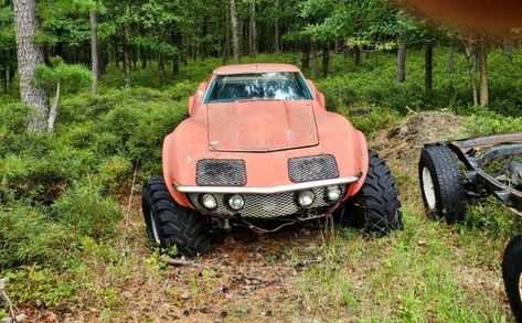 Wasteland Vehicles, 4 Wheel Drive Cars, Lifted Vehicles, Truck Frames, Monster Car, Custom Chevy Trucks, Chevy Muscle Cars, Jacked Up Trucks, Custom Muscle Cars