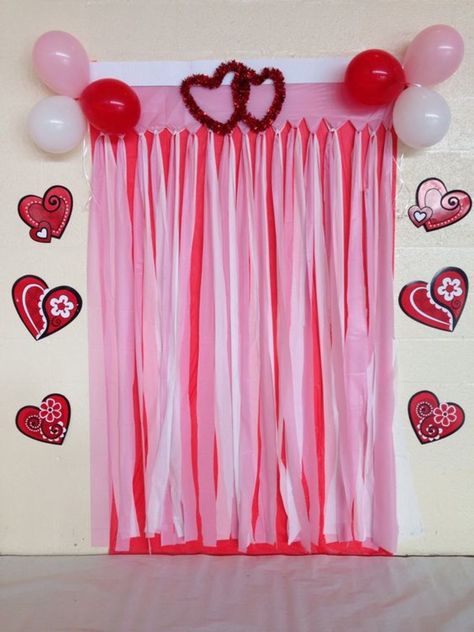 35+ Easy DIY Valentines Party Ideas for Kids | HubPages Handmade Valentine Decorations, Valentines Class Decorations, Valentines Dance Decorations Diy, Valentines Decor Ideas Diy, Valentines Day Dance Decorations Schools, Valentines Backdrop Photo Booths, Pink Day Decoration Ideas In School, Valentines Day School Decorations, Sweetheart Dance Ideas