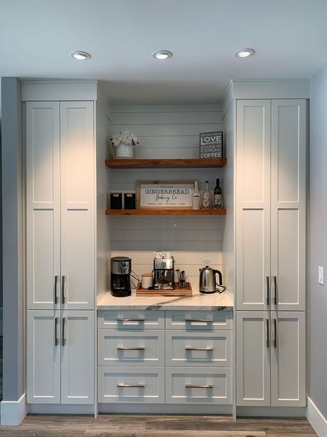 Kitchen Cabinet Wall, Wall Pantry, Remodel Checklist, No Pantry Solutions, Ideas Cocina, Built In Pantry, Pantry Remodel, Pantry Wall, Kitchen Redesign