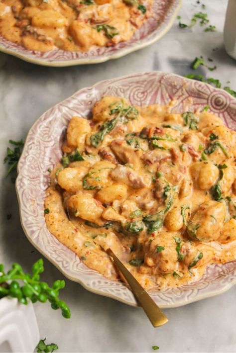 One Pan Creamy 'Marry Me' Chicken Gnocchi - Dished by Kate Charred Chicken, Pie Key Lime, Gnocchi Dishes, Marry Me Chicken Recipe, Marry Me Chicken, Chicken Gnocchi, Chicken Orzo, Chicken Recipies, Chilli Chicken