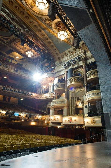 Theatre Academia, Backstage Theatre, Theatre Architecture, Piano Aesthetic, Royal School, First Of The Month, Drury Lane, Theatre Pictures, Theater Architecture