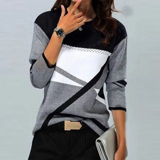 Hipster Tops, Spring Tees, Fall Blouse, Casual Shirt Women, Elegante Casual, Black And White Design, Look Casual, Dressy Casual, Outfit Casual