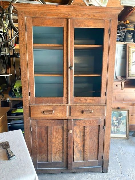 Antique Hutch In Kitchen, Painting Hutch Ideas, Antique Corner Hutch, Vintage Kitchen Makeover, Antique Hutch Makeover, Painted Hutch Ideas, Kitchen Hutch Makeover, Hutch In Kitchen, Vintage Hutch Makeover