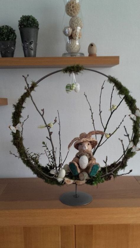 50+ Easter Dollar Store Hula Hoop Decoration Ideas that every bunny should try | HubPages Hoop Decoration Ideas, Hula Hoop Decoration, Paas Decoratie, Easter Fairy, Craft Work For Kids, Easter Flower Arrangements, Easter Craft Decorations, Spring Projects, Branch Decor