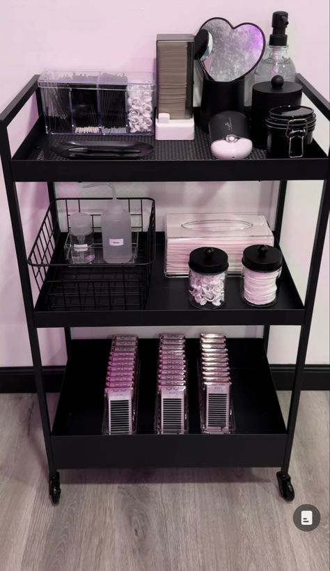 Pink Lash Room, Lash Room Ideas, Nail Room Ideas, Tech Room, Lash Room Decor, Beauty Room Salon, Esthetician Room Decor, Esthetics Room, Spa Room Decor