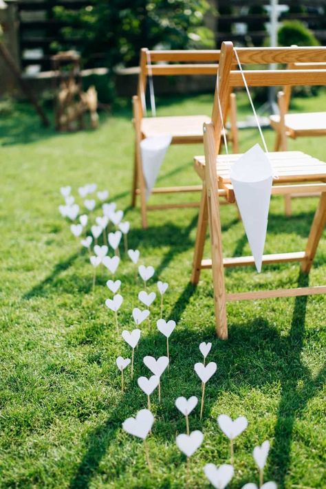 Cheap Wedding Decorations, Idee Babyshower, Rustic Wedding Decorations, Wedding Decorations On A Budget, Cheap Wedding Venues, Rustic Wedding Diy, Cocktail Wedding, Affordable Wedding Venues, Future Wedding Plans