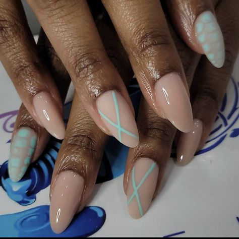 Nice Fingers, Spring Nails Stiletto, Kutek Disney, Unghie Sfumate, Manikur Kuku, Romantic Nails, Style Nails, Purple Nail Designs, Transparent Nails