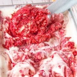 Homemade Red Velvet Ice Cream Recipe Homemade Rice Pudding, Red Velvet Ice, Frozen Key Lime Pie, Fluffy Buttercream Frosting, Red Velvet Ice Cream, Buttercream Frosting For Cupcakes, Buttercream Icing Recipe, Lime Pie Recipe, Velvet Cheesecake