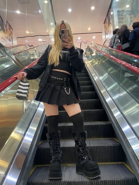 Tripp Nyc Skirt Outfit, Bear 202 Demonia, Demonia Bear 202 Outfit, Tripp Skirt Outfit, Demonia Outfit Ideas, Demonia Bear 202, Outfits With Demonia Boots, Tripp Nyc Outfit, Demonia Shoes Outfit