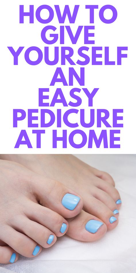 Manicure Pedicure At Home, At Home Pedicure, Perfect Pedicure, Home Pedicure, January Nail Designs, Pedicure Tips, Diy Pedicure, Holiday Nails Christmas, Pedicure At Home