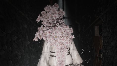 Silent Hill Sakura Head, Pink Silent Hill Aesthetic, Silent Hill Short Message, Sakura Head Silent Hill, Silent Hill Scenery, Silent Hill Wallpaper Desktop, Silent Hill Nurse Pfp, Silent Hill Matching Pfp, Silent Hill Header