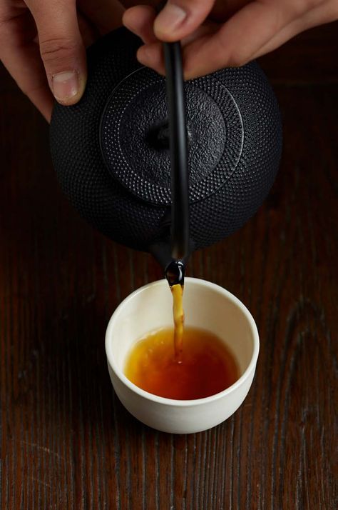 . Best Herbal Tea, Tea Culture, The Ritual, Tea Art, Chinese Tea, Best Tea, Tea Rituals, How To Make Tea, Japanese Tea