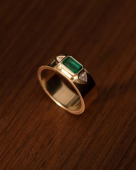 AZLEE on Instagram: "Ancient motifs and elegant geometric lines enhance the beauty of the central emerald stone. Set on a wide, masculine band, a signature modern design element.⁠ ⁠ #AzleeJewelry #emerald #emeraldring #goldjewelry" Azlee Jewelry, Ancient Motifs, Emerald Ring Design, Dream Proposal, Emerald Stone, Geometric Lines, Emerald Ring, Design Element, Wedding Inspo