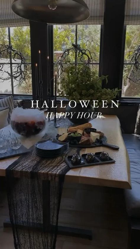 Spooky Dinner Ideas Parties Food, Andee Layne Halloween, Halloween Food Elegant, Halloween Dinner Party Table Decor, Classy Spooky Halloween Decor, Spooky Dinner Party Decor, Coven Halloween Party, Occult Themed Party, Spooky Wedding Table Decor