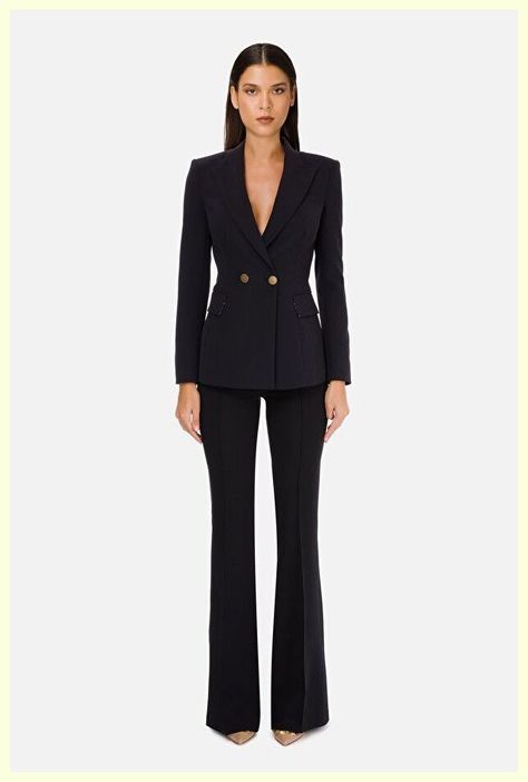 [Ad] 31 Hot Women Suit Outfits Black Recommendations To Copy This Fall #womensuitoutfitsblack Tux Women Outfit, Women In Black Suits, Black Suits For Women, Women Suit Outfits, Black Suit Women, Black Suit For Women, Graduation Suit, Formal Suits For Women, Flair Pants