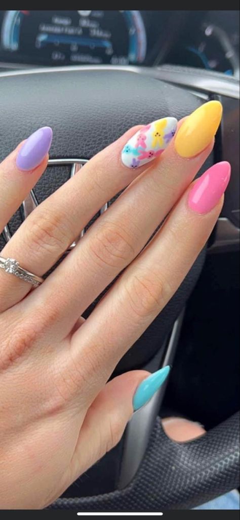 Easter Nails Easy, Easter Nail Art Designs, Simple Spring Nails, April Nails, Bunny Silhouette, Easter Nail, Easter Nail Designs, Easter Nail Art, Spring Acrylic Nails