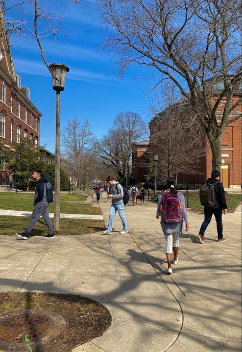 Campus Aesthetic, Reset Routine, Anuel Aa Wallpaper, College Vision Board, Life After High School, College Motivation, School Goals, Spring Semester, School Campus