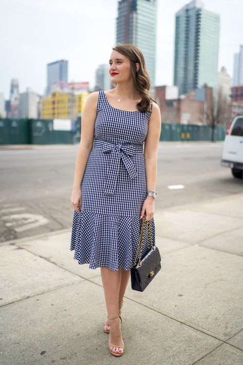 Gingham Midi Dress | Covering the Bases | Fashion and Travel Blog New York City Simple Kurta Designs Cotton, Cotton One Piece Dresses, 50s Womens Fashion, New York Lifestyle, Gingham Midi Dress, Gingham Outfit, Simple Kurta, Cotton Short Dresses, Cotton One Piece