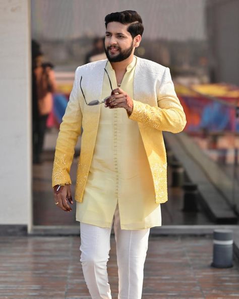 For the Haldi occasion, a men’s yellow Ombre jacket with kurta and bottom. This outfit blends traditional elements with modern aesthetics, perfect for the joyful and colourful Haldi ceremony. Groom @shivharesanyog Yellow Mens Outfits, Haldi Ceremony Groom, Haldi Look For Groom, Haldi Dress For Men, Haldi Dress For Groom, Haldi Ceremony Outfit For Men, Haldi Function Dress, Ceremony Outfit, Haldi Ceremony Outfit