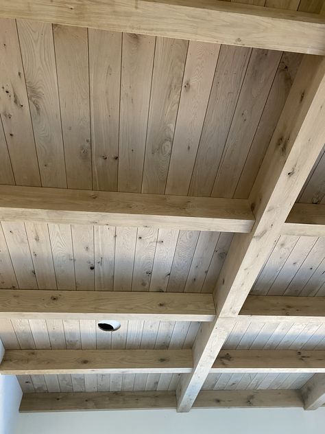 Wood Walls White Ceiling, Wooden Ceiling With Beams, Driftwood Beams Ceiling, Shiplap Ceiling Vaulted With Beams, Natural Wood Shiplap Ceiling, Pickled Pine Ceiling, Wood Tongue And Groove Ceiling, Tongue And Groove Ceiling With Beams, Wood Clad Ceiling