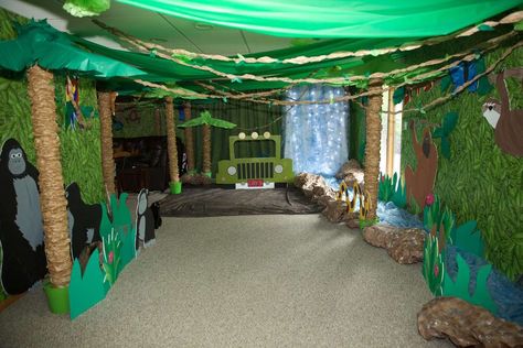 Lilly's Rainforest | CatchMyParty.com Jungle Birthday Party Ideas, Forest Classroom, Vacation Bible School Themes, Jungle Theme Classroom, Vbs Decorations, Forest Birthday Party, Rainforest Theme, Jungle Decorations, Forest Birthday