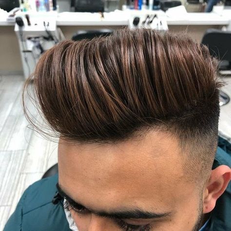 Men Hair Colour Highlight, Men’s Brown Highlights, Highlights For Men Dark Brown, Mens Hair Colour Brown, Mens Hair Color Ideas Brown, Boys Hair Colour, Brown Highlights On Black Hair Men, Hair Colour For Men Brown, Man Hair Color